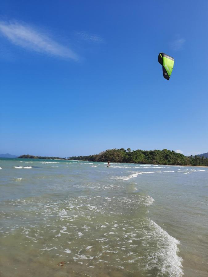Eastwind Beach Club- إل نيدو المظهر الخارجي الصورة